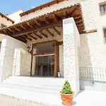 Azz Claras & 4* Peñafiel