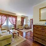 Azz Claras & Hotel Peñafiel