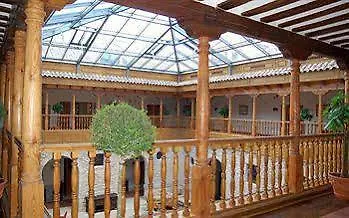 Azz Claras & 4* Peñafiel