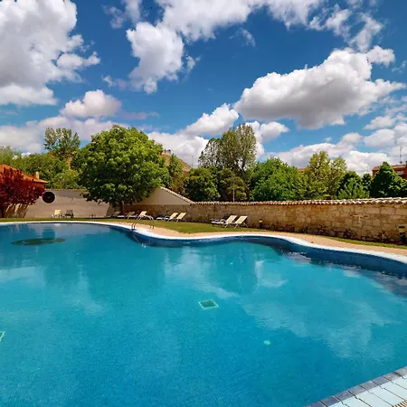 Ξενοδοχείο Azz Claras &