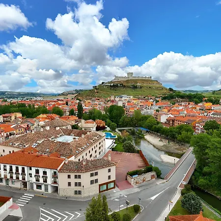 Ξενοδοχείο Azz Claras & 4*