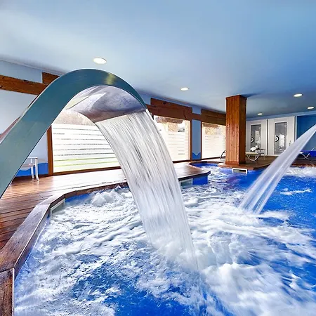 Hotel Azz Claras &