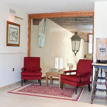 Hotel Azz Claras & 4*