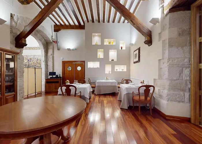 Azz Claras & 호텔 페냐피엘