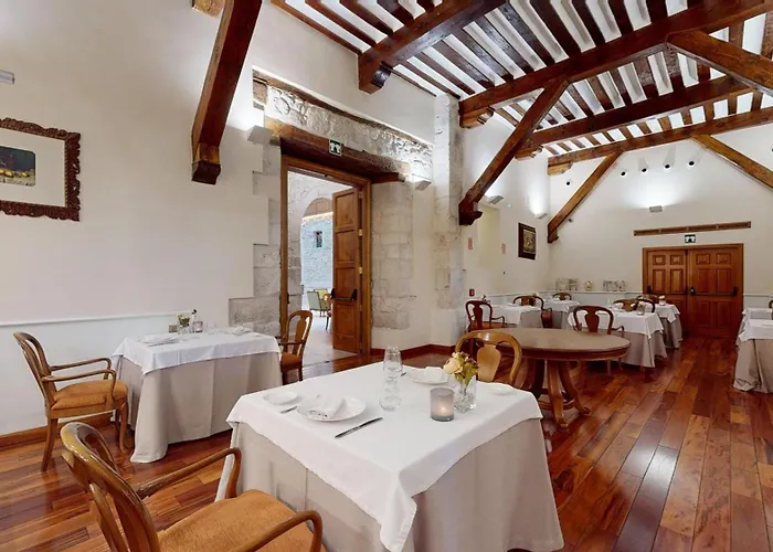 Azz Claras & 페냐피엘