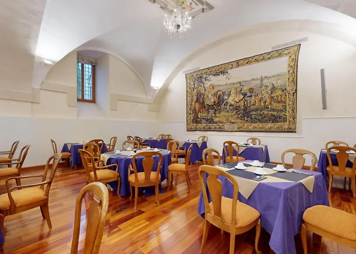 호텔 Azz Claras & 4*