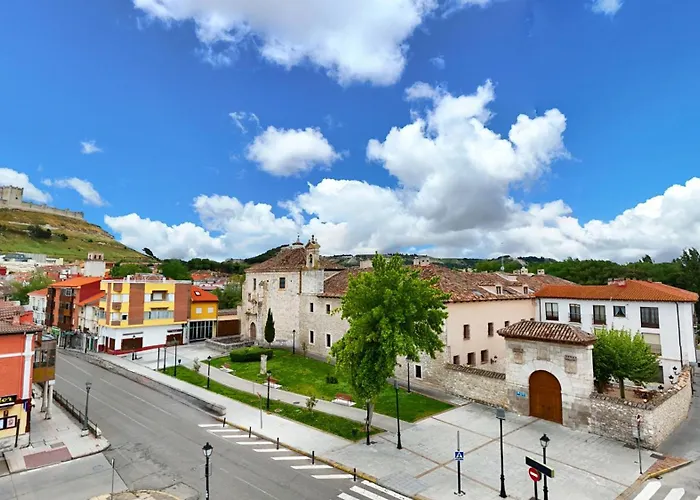 Azz Claras & 4* 페냐피엘