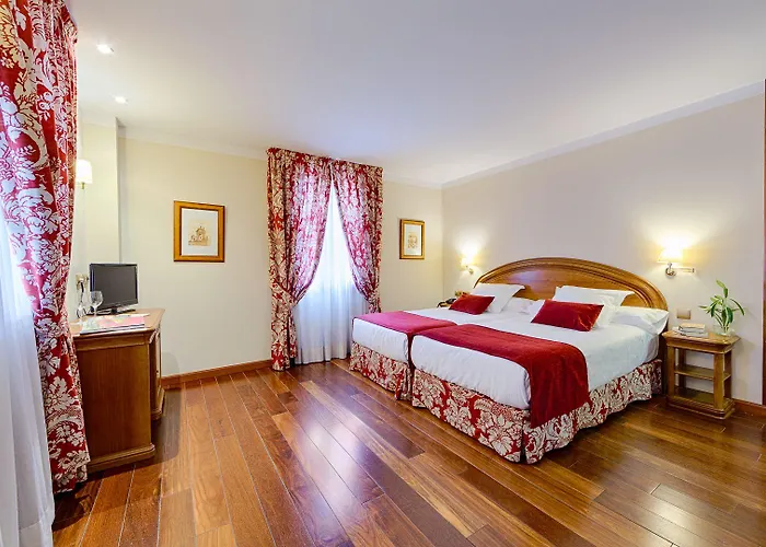 호텔 Azz Claras & 페냐피엘