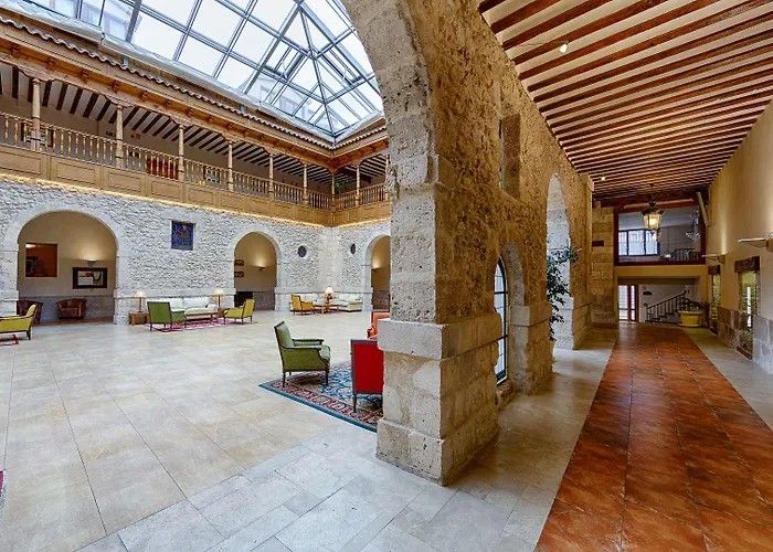 Hotel Azz Claras Hotel&spa 4*