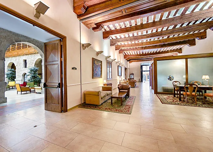 Azz Claras & 호텔 4*