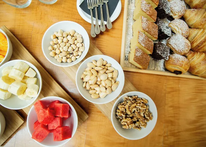 Hotel Azz Claras Hotel&spa 4*