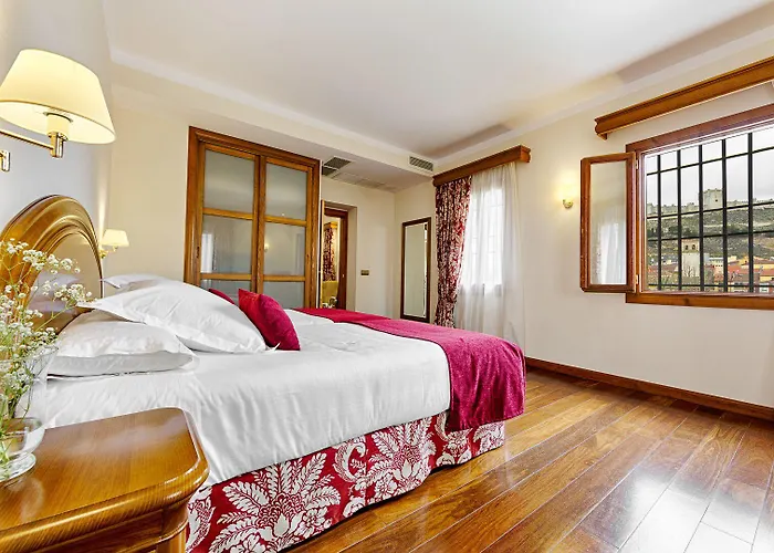 Hotel Azz Claras Hotel&spa 4*